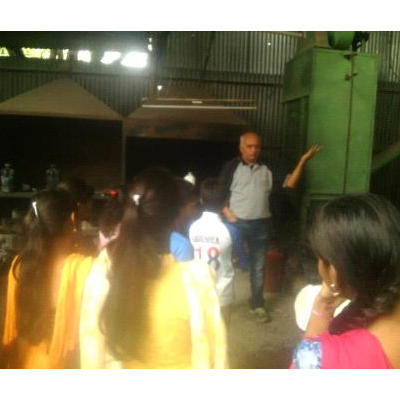 MITRA - Educational Trip to factories in Sangli.