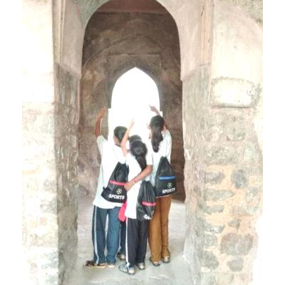 Tution Class Students Educational Trip